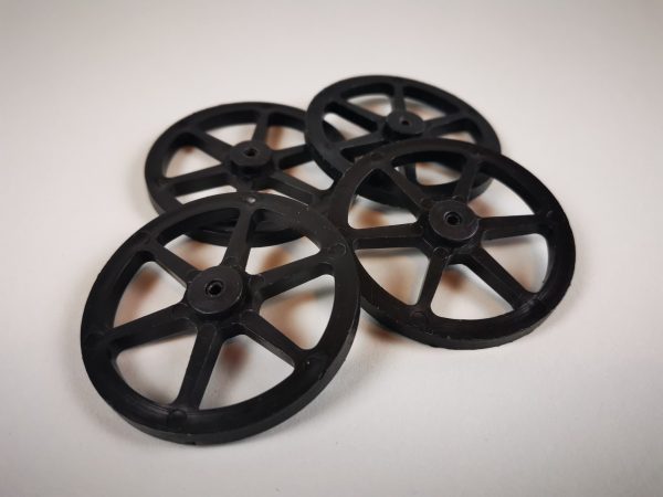 Fan-Powered Car Wagon Wheel Set